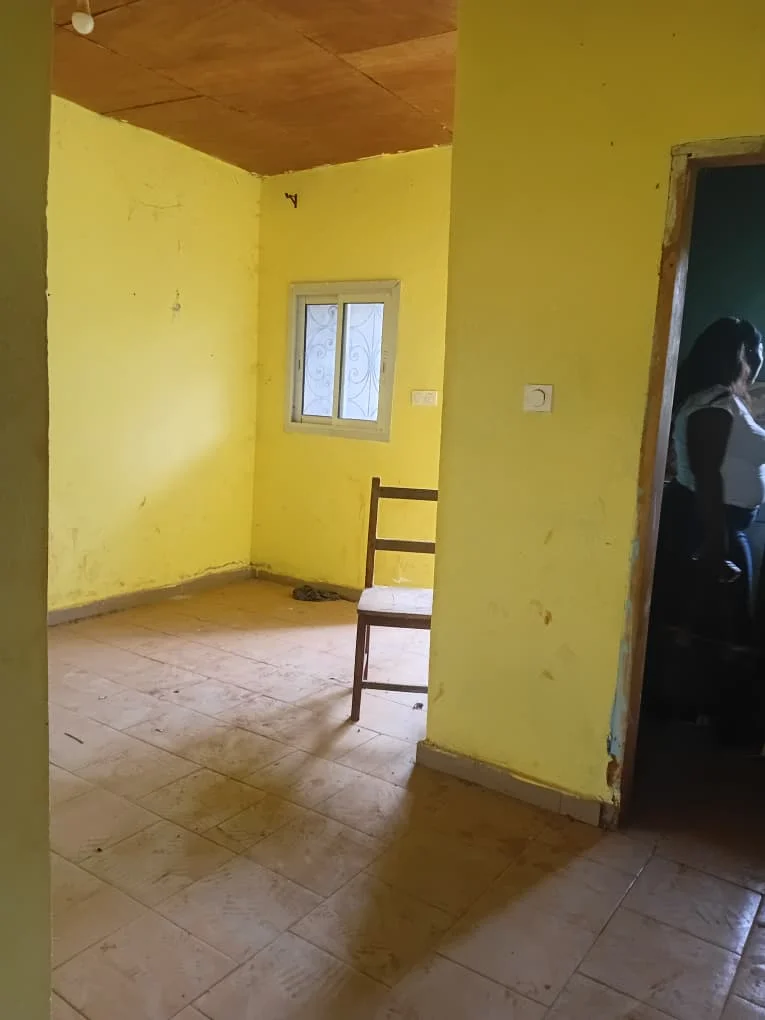 Studio moderne a mendong lieu dit eloumdem. — photo 2